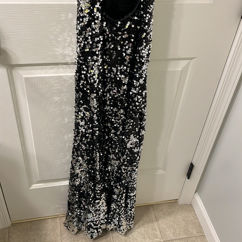 Sequin prom dress - Picture 6 of 9